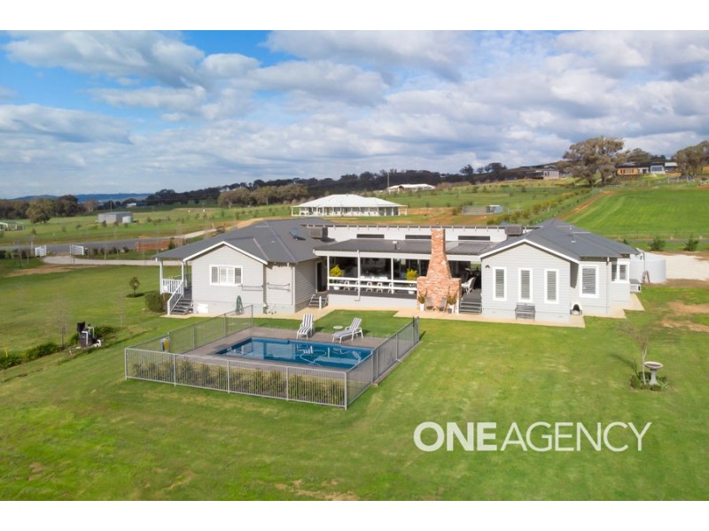 42 PIMELEA PLACE, Springvale NSW 2650