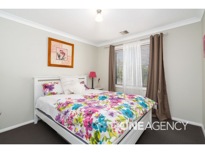 27 ILLEURA ROAD, Bourkelands NSW 2650