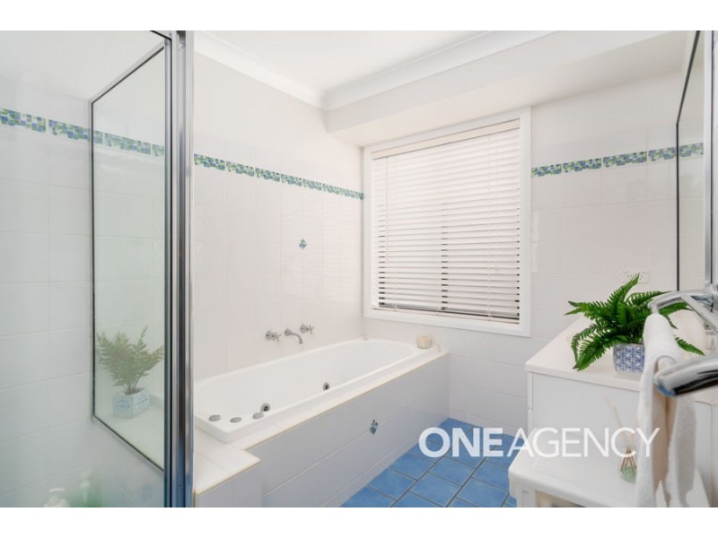 27 ILLEURA ROAD, Bourkelands NSW 2650