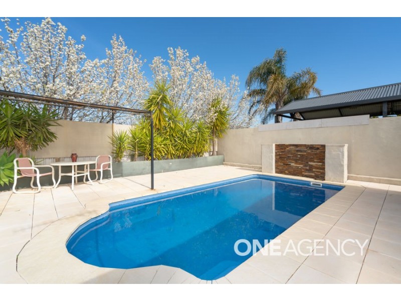 27 ILLEURA ROAD, Bourkelands NSW 2650