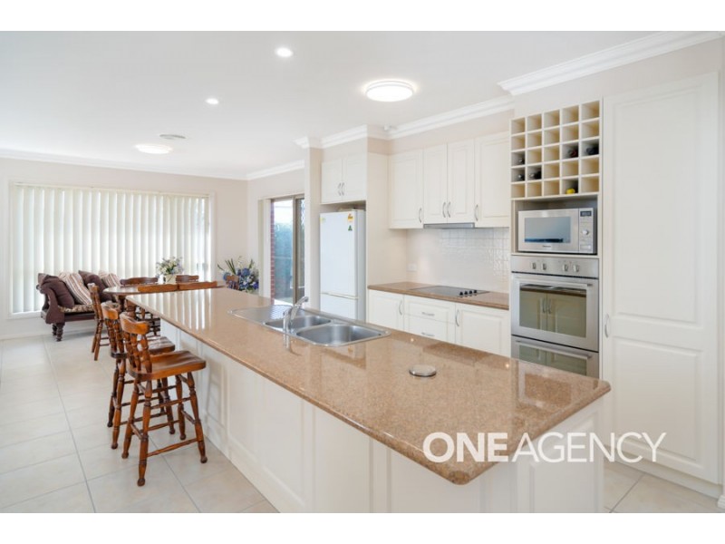 35 BEDERVALE STREET, Bourkelands NSW 2650