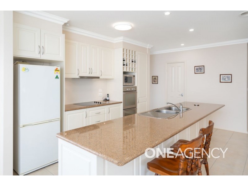 35 BEDERVALE STREET, Bourkelands NSW 2650