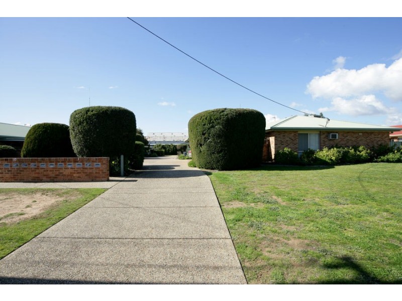 5/10 BULOLO STREET, Ashmont NSW 2650