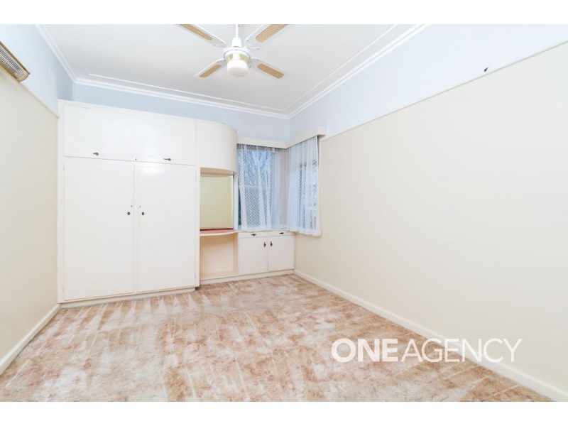 343 LAKE ALBERT ROAD, Kooringal NSW 2650