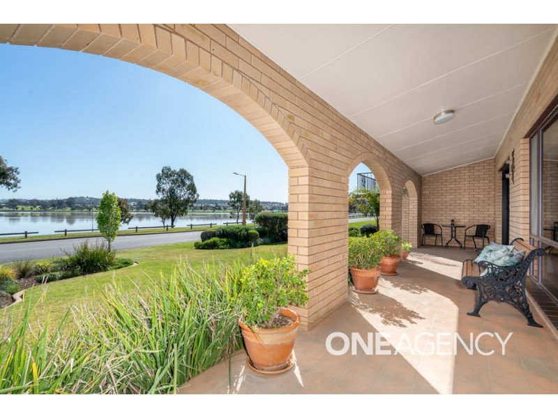 29 EASTLAKE DRIVE, Lake Albert NSW 2650