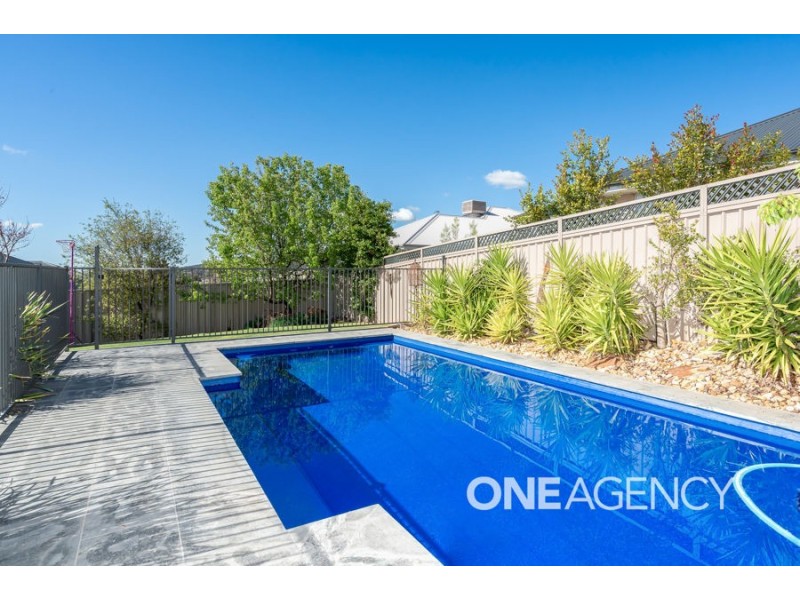 61 KALOONA DRIVE, Bourkelands NSW 2650