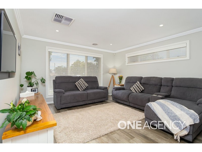 22 GIBSON STREET, Boorooma NSW 2650