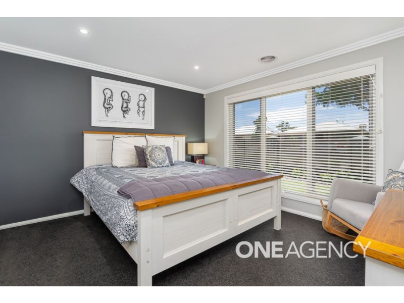 22 GIBSON STREET, Boorooma NSW 2650