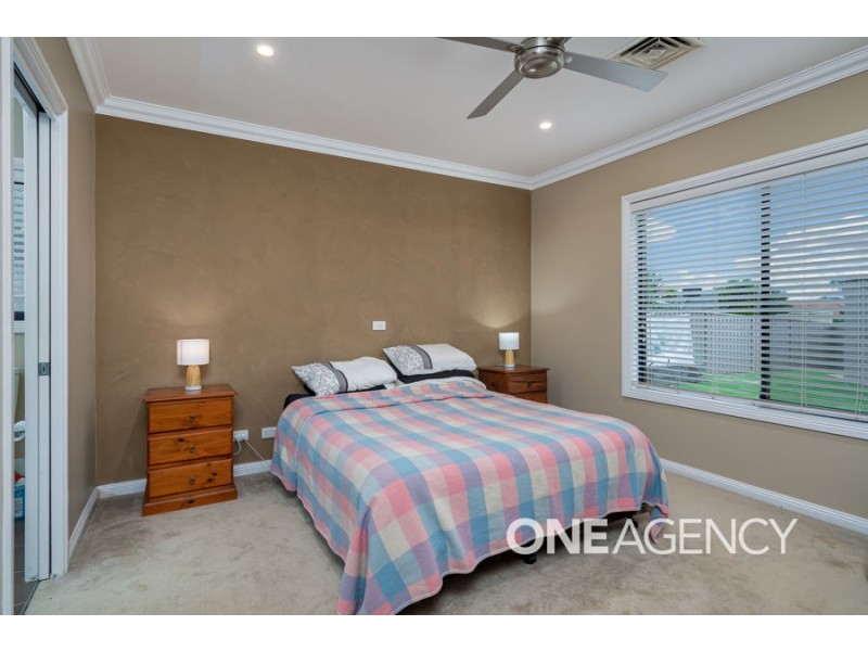 2/7 BEDERVALE STREET, Bourkelands NSW 2650