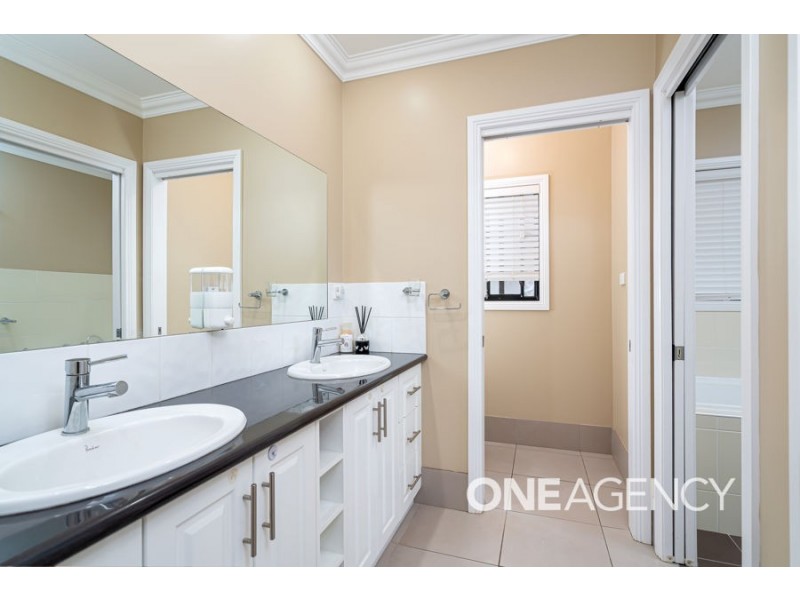 2/7 BEDERVALE STREET, Bourkelands NSW 2650