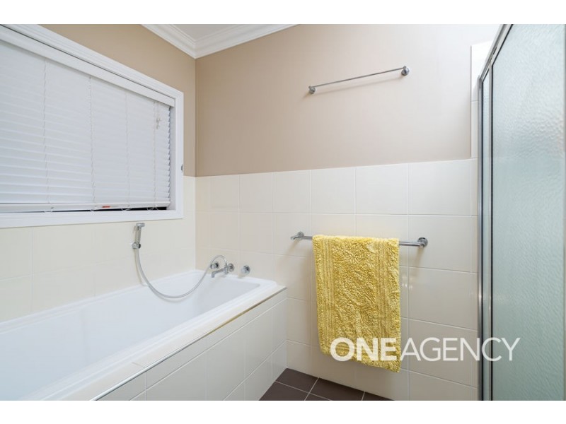 2/7 BEDERVALE STREET, Bourkelands NSW 2650