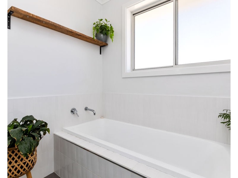 15 KELLERMAN CRESCENT, Boorooma NSW 2650