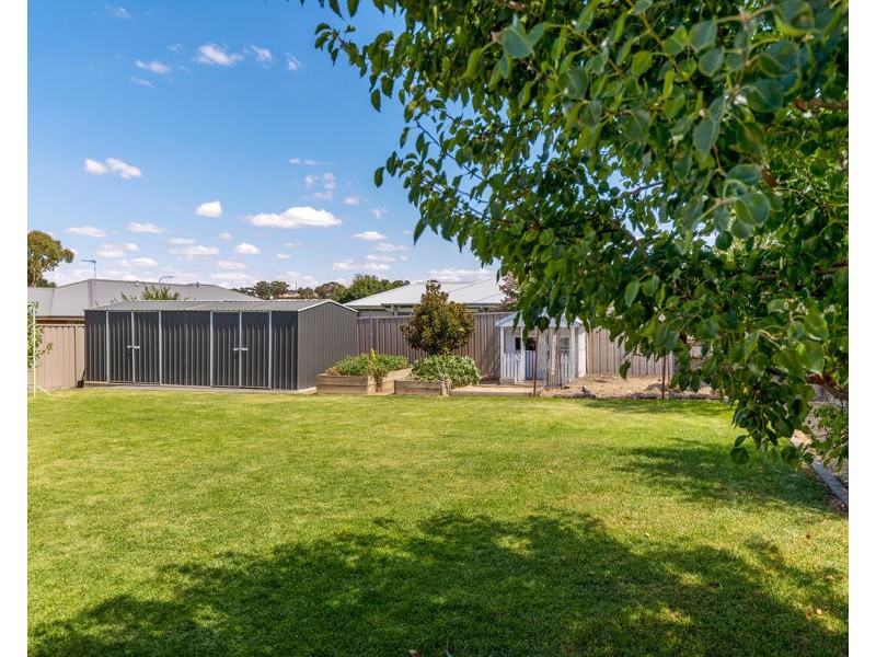 15 KELLERMAN CRESCENT, Boorooma NSW 2650