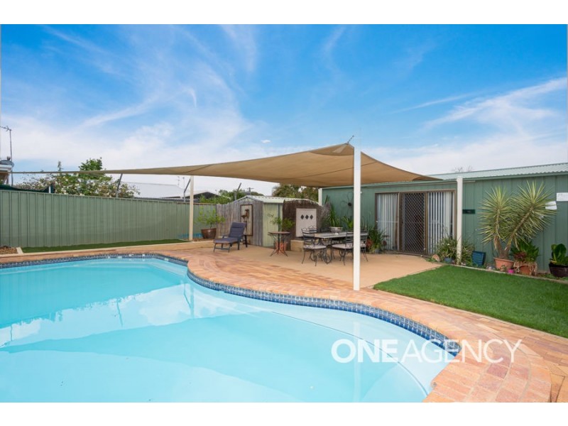 22 BAVARIA STREET, Tolland NSW 2650