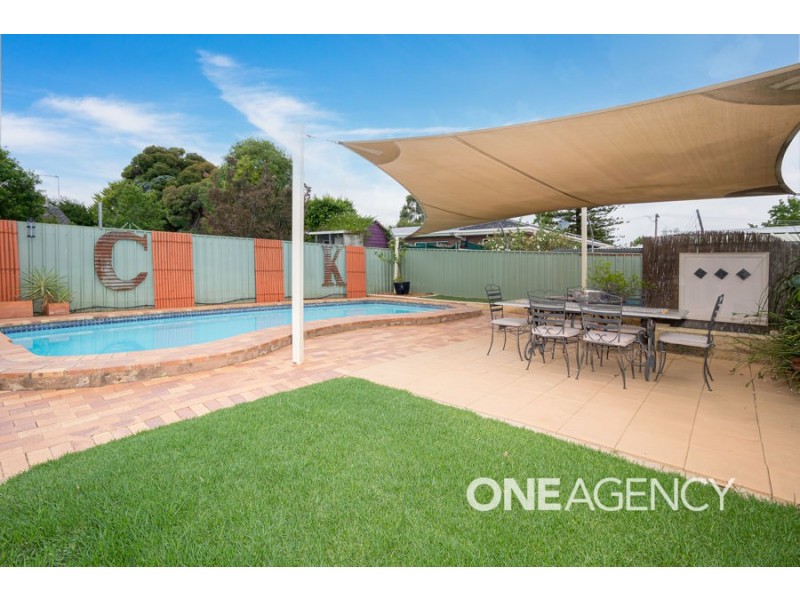 22 BAVARIA STREET, Tolland NSW 2650