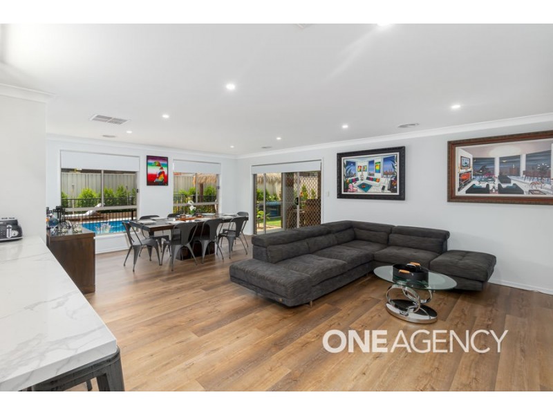 33 PARADISE DRIVE, Gobbagombalin NSW 2650