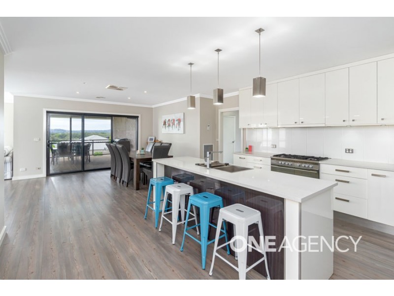 10 BRINDABELLA DRIVE, Tatton NSW 2650