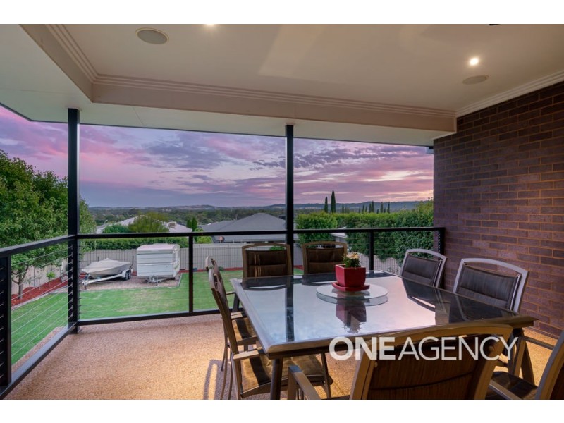 10 BRINDABELLA DRIVE, Tatton NSW 2650