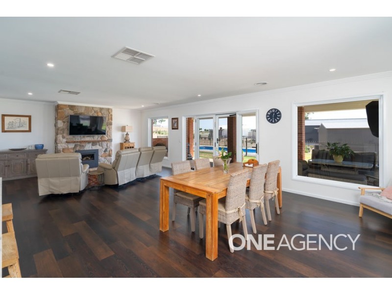 19 MATILDA CRESCENT, Gumly Gumly NSW 2652
