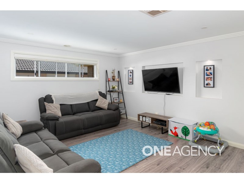 38 FLACK CRESCENT, Boorooma NSW 2650