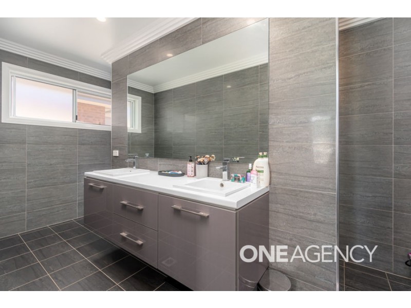 38 FLACK CRESCENT, Boorooma NSW 2650