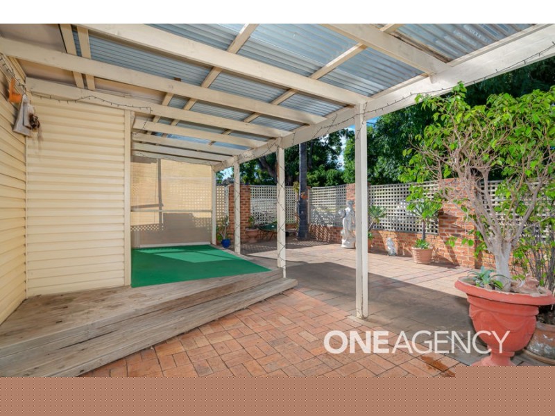 53 HEYDON AVENUE, Turvey Park NSW 2650