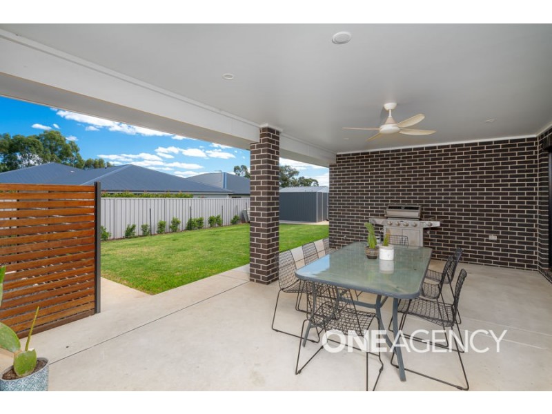 23 YENDA AVENUE, Gobbagombalin NSW 2650