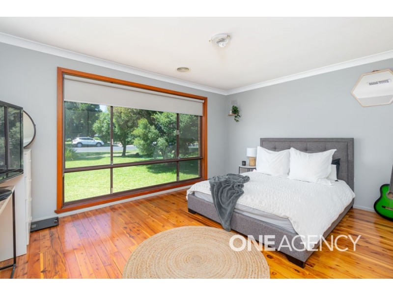 14 MAIN STREET, Lake Albert NSW 2650