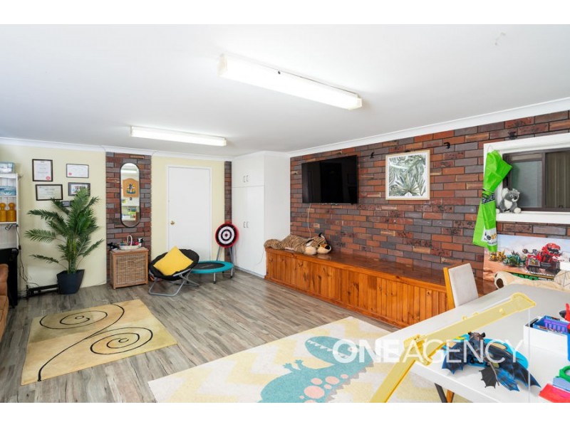 39 CHURCHILL AVENUE, Kooringal NSW 2650