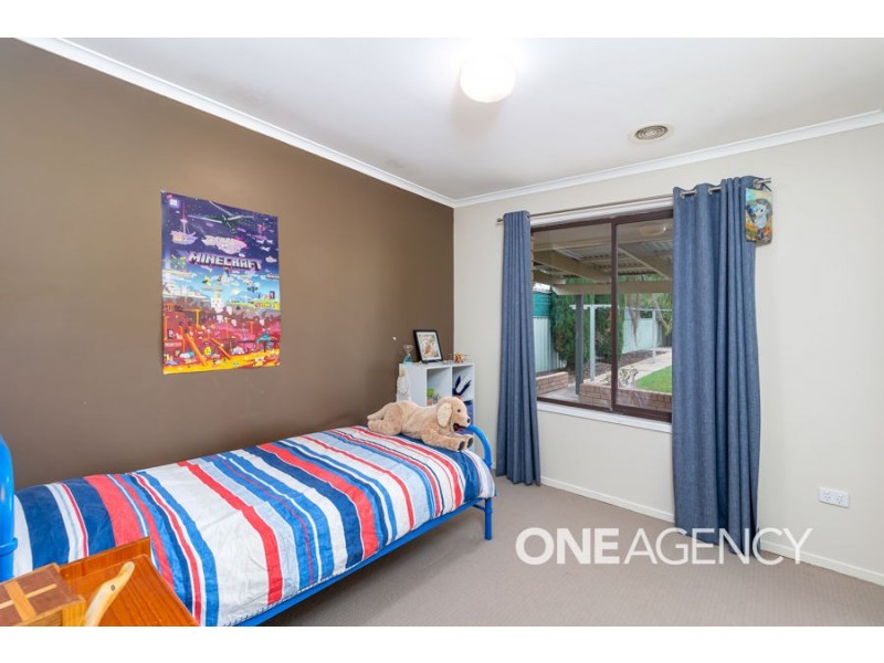 1 WILLS PLACE, Lake Albert NSW 2650