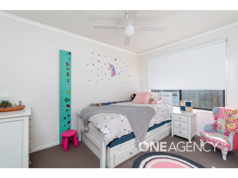 16 UNDURRA DRIVE, Glenfield Park NSW 2650