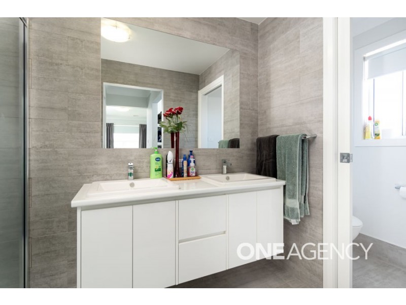 15 DARCY DRIVE, Boorooma NSW 2650