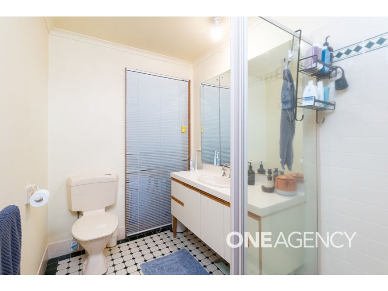 10 SPOKES STREET, Kooringal NSW 2650