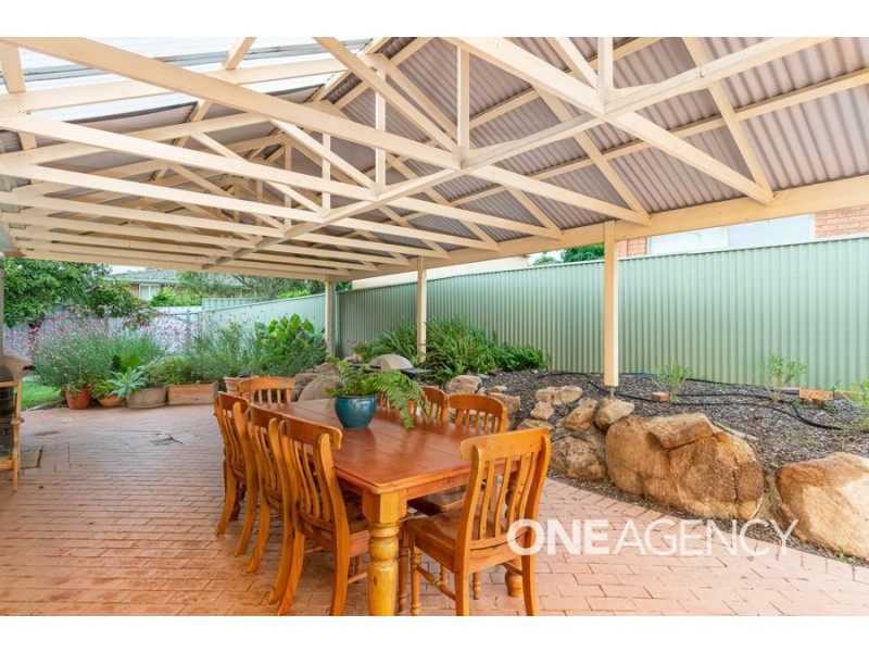 10 SPOKES STREET, Kooringal NSW 2650