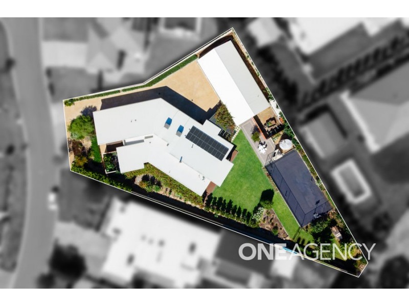 36 PLUNKETT DRIVE, Lake Albert NSW 2650