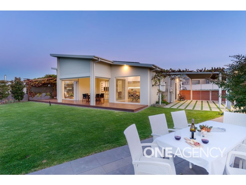 36 PLUNKETT DRIVE, Lake Albert NSW 2650