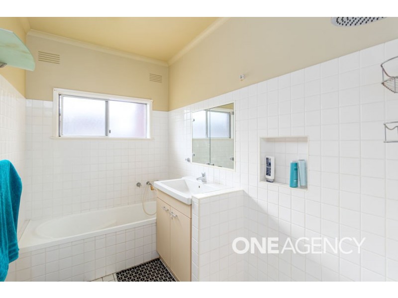 12 COLONG PLACE, Kooringal NSW 2650