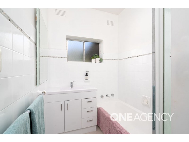 6 MARAMA PARADE, Mount Austin NSW 2650