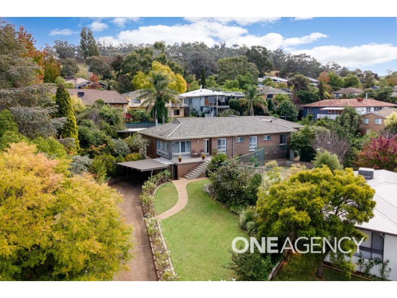 5 RALEIGH PLACE, Kooringal NSW 2650