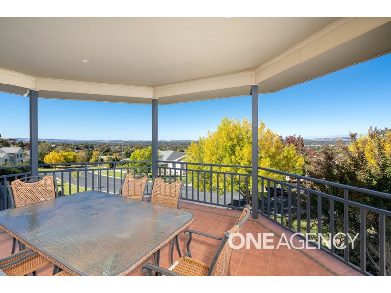 19 ATHERTON CRESCENT, Tatton NSW 2650