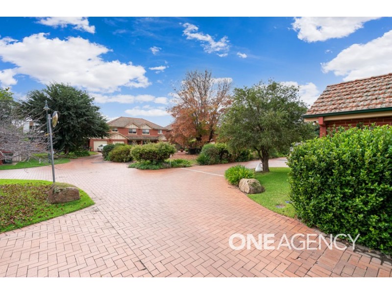 10/11 CRAMPTON STREET, Wagga Wagga NSW 2650