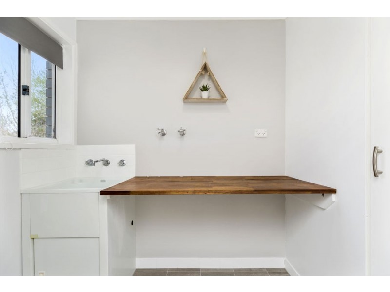 46 PUGSLEY AVENUE, Estella NSW 2650