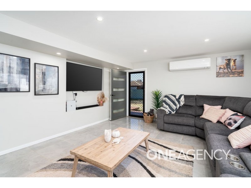 3 MAIN STREET, Lake Albert NSW 2650