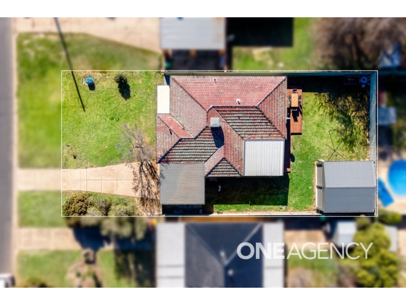 3 MAIN STREET, Lake Albert NSW 2650