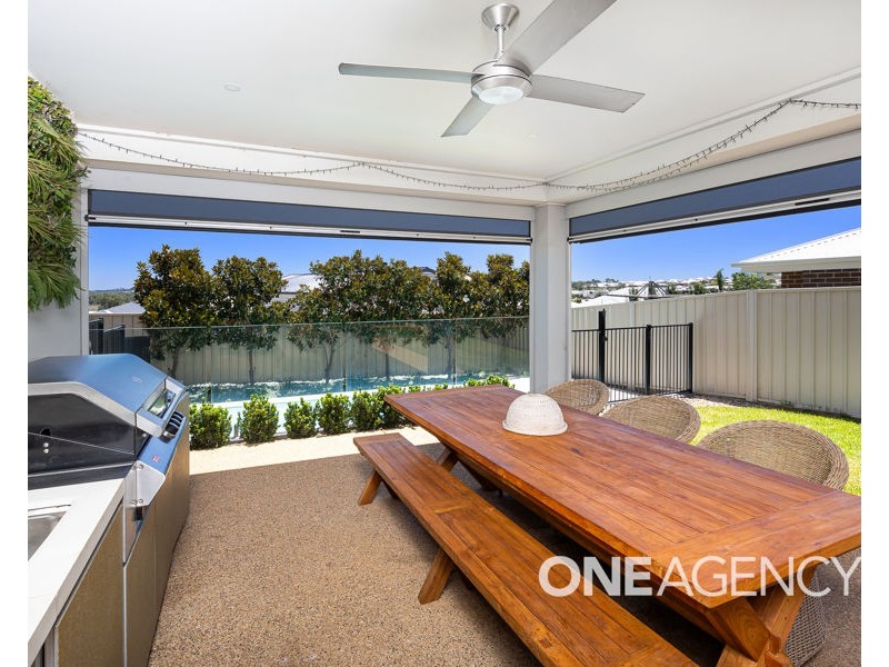 10 WINTER AVENUE, Gobbagombalin NSW 2650