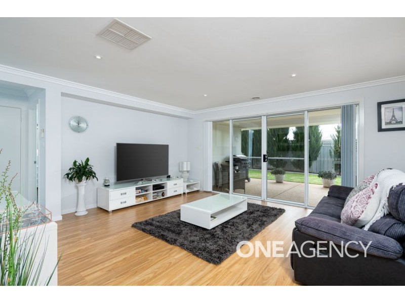 8 YANDEE PLACE, Estella NSW 2650