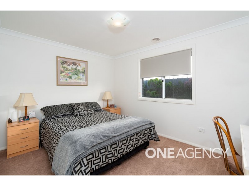 2/15 MURNDAL PLACE, Bourkelands NSW 2650