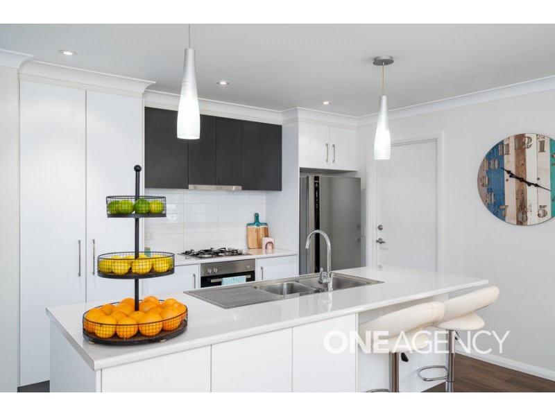 135 BROOKLYN DRIVE, Bourkelands NSW 2650