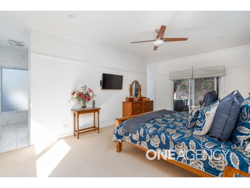 5 ST AUBINS PLACE, Bourkelands NSW 2650