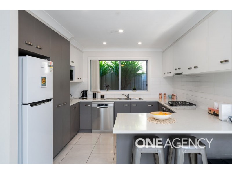 64 KALOONA DRIVE, Bourkelands NSW 2650